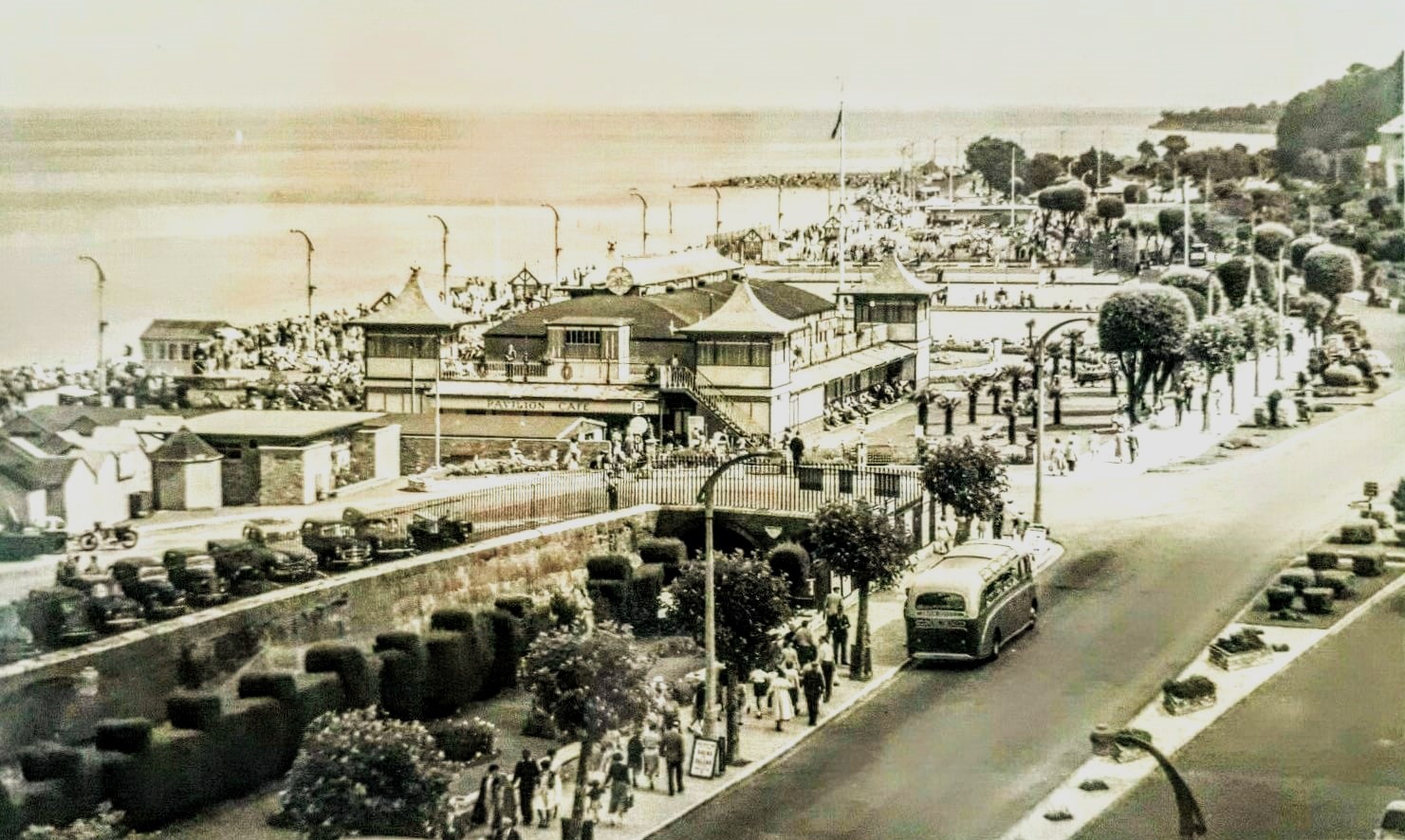 70 YEARS AGO MISSING SCHOOLGIRL WAS FOUND IN RYDE AFTER 4-DAY SEARCH