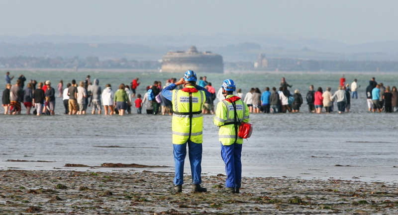 THOUSANDS EXPECTED AT ANNUAL FORT WALK