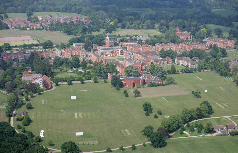 WEST SUSSEX SCHOOL OFFERS ISLAND STUDENTS SCHOLARSHIPS