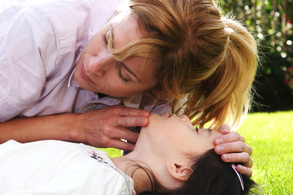 BASIC FIRST AID SKILLS CAN SAVE LIVES: THE PRIMARY SURVEY