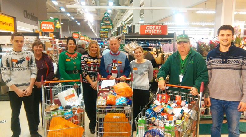 SAINSBURY’S HELPS THE LOCAL COMMUNITY THIS CHRISTMAS
