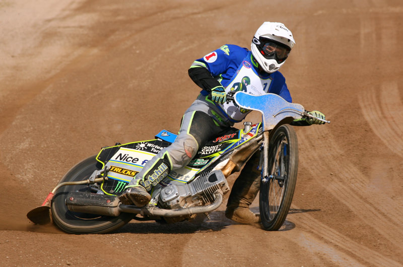 WIGHTLINK WARRIORS INTRODUCED AHEAD OF THE 2016 SEASON