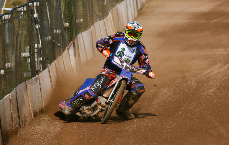 WIGHTLINK WARRIORS INTRODUCED AHEAD OF THE 2016 SEASON