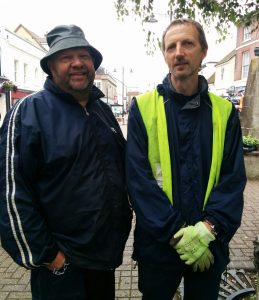 L-R: Simon Morris, Horticultural Technician and Rob Mew