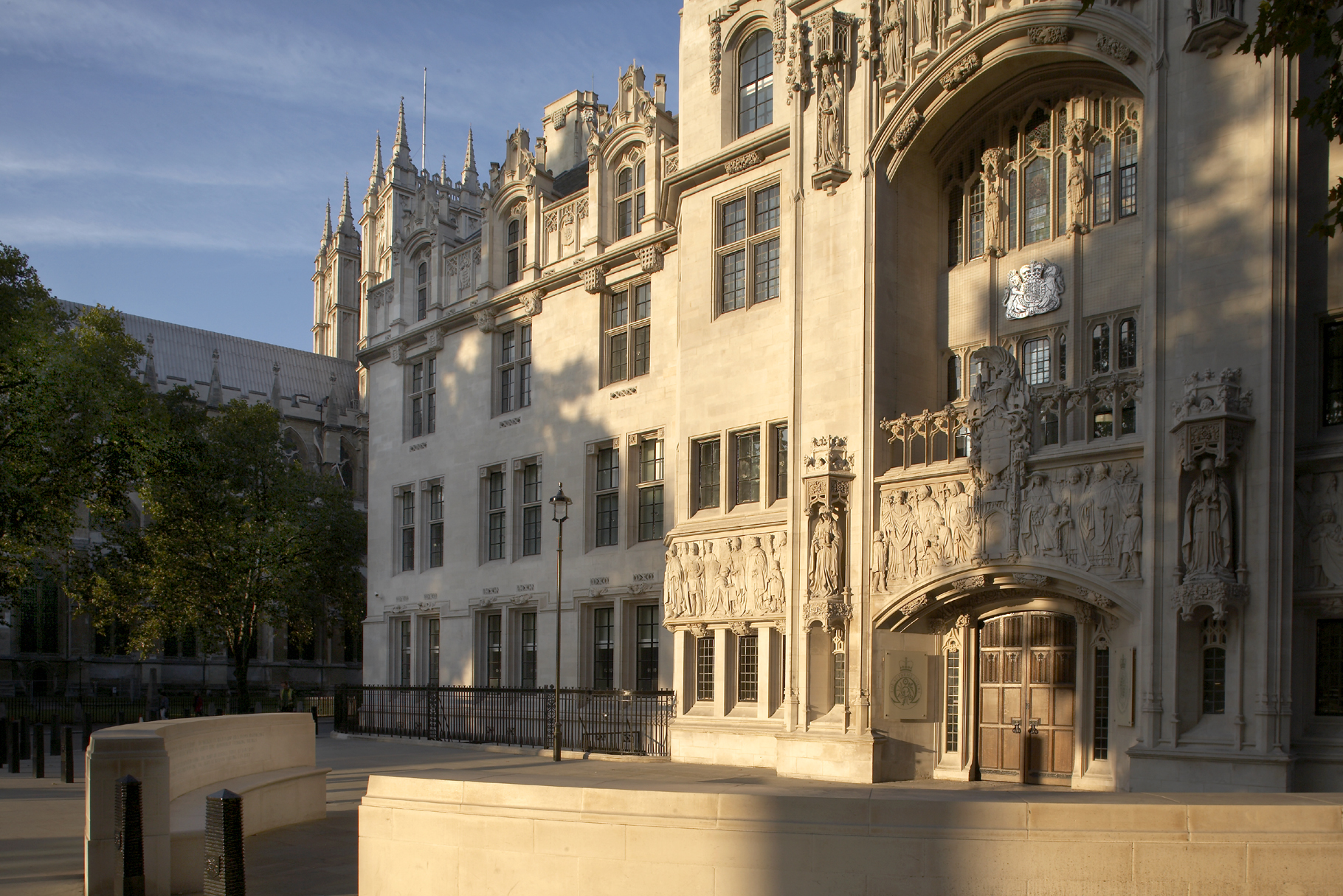 COUNCIL TO GO TO SUPREME COURT OVER TERM TIME HOLIDAYS