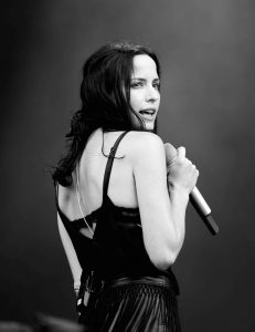 thecorrsfestivalmainstagedaverutherford