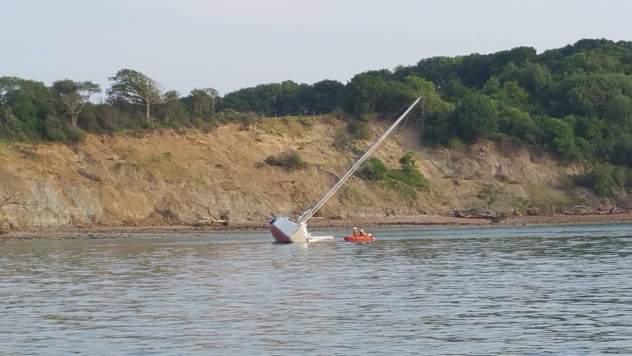 DOUBLE TROUBLE FOR WALLYBIRD PROMPTS LIFEBOAT TASKINGS