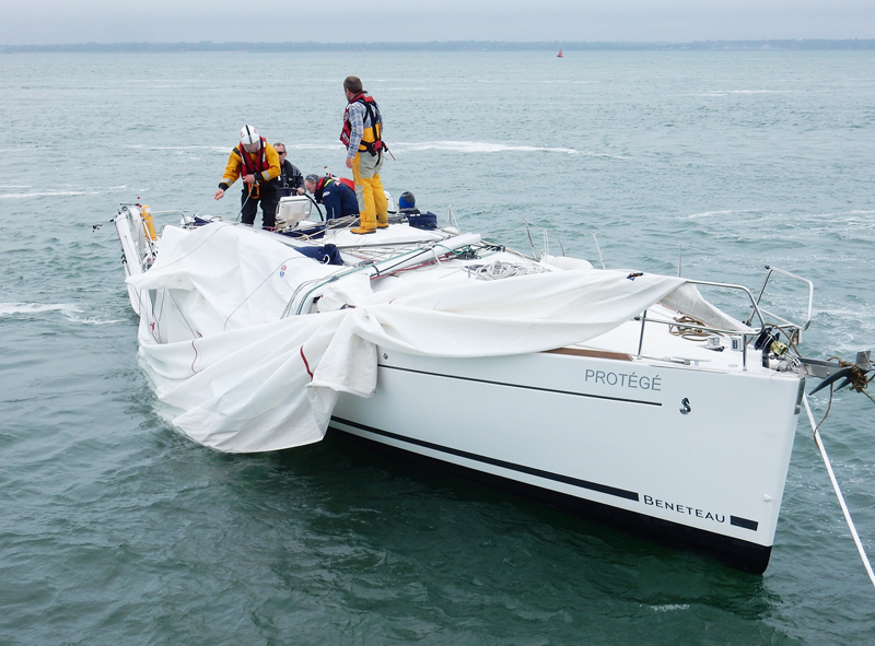 BUSY SUNDAY FOR YARMOUTH’S RNLI CREW