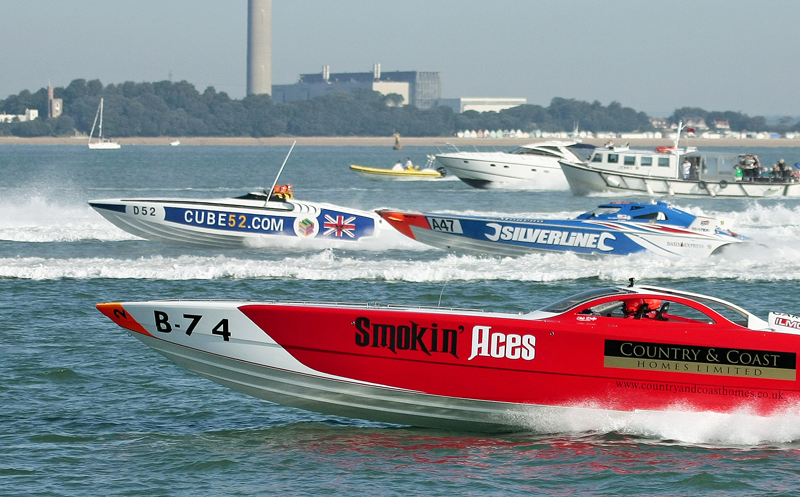 POWERBOATS TO RETURN TO COWES THIS COMING WEEKEND