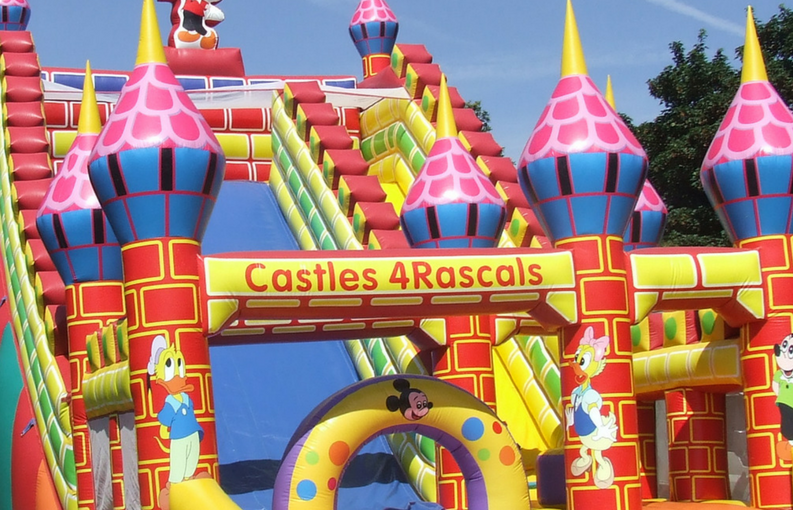 45FT HIGH INFLATABLE FUN AT ‘BIGGEST BOUNCIEST EVENT’