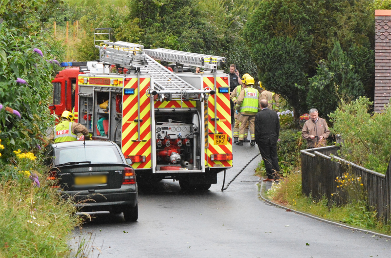 FIRE SERVICE CALLED TO CRASH AT NITON