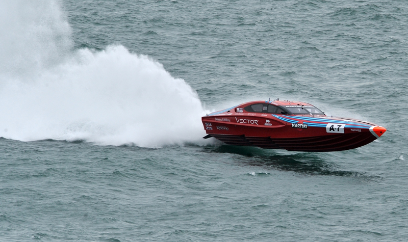 ‘ROUGHEST EVER’ COWES-TORQUAY RACE SEES ONLY 2 FINISHERS