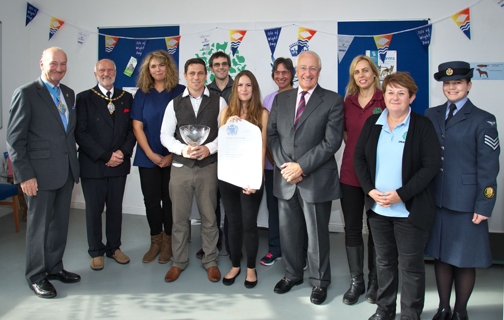 THE MOBILE VET RECEIVES QUEEN’S AWARD FOR INNOVATION