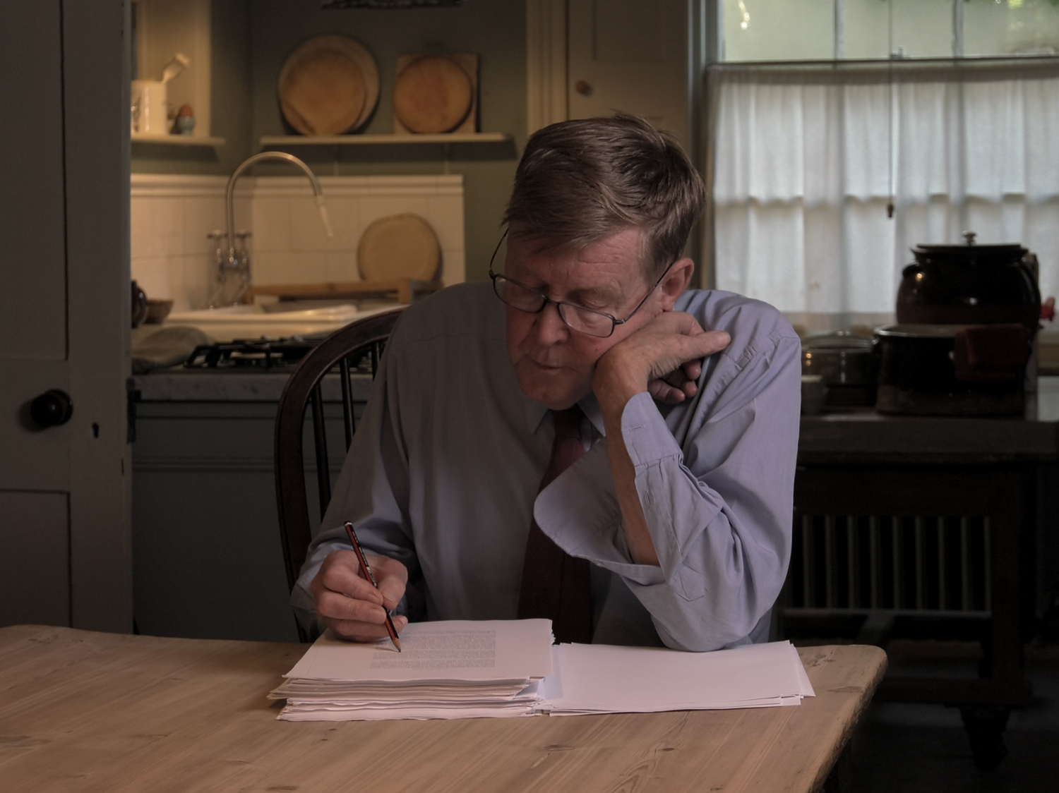 ALAN BENNETT’S DIARIES TO BE BROADCAST LIVE TO VENTNOR