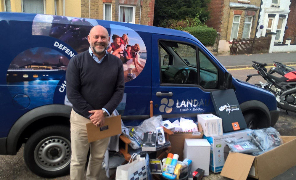 RICHARD WINS £10,000 SOUTHAMPTON BOAT SHOW PRIZE COMPETITION