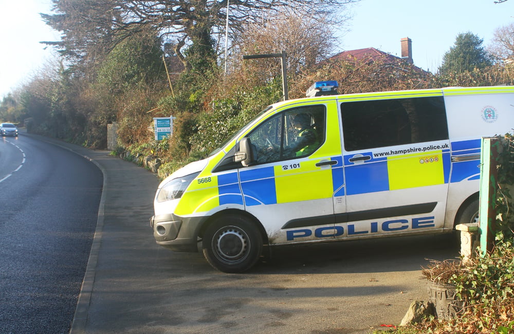 LARGE POLICE RESPONSE TO APSE HEATH CAMP SITE