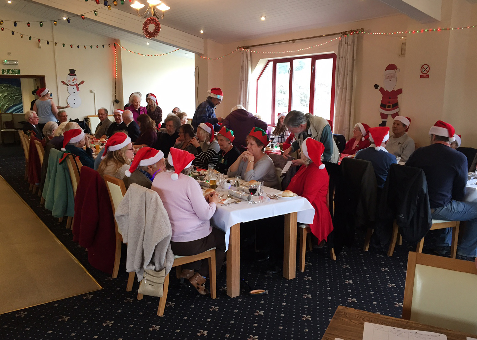 SURPRISE CHRISTMAS LUNCH THANKS TO COMMUNITY EFFORTS