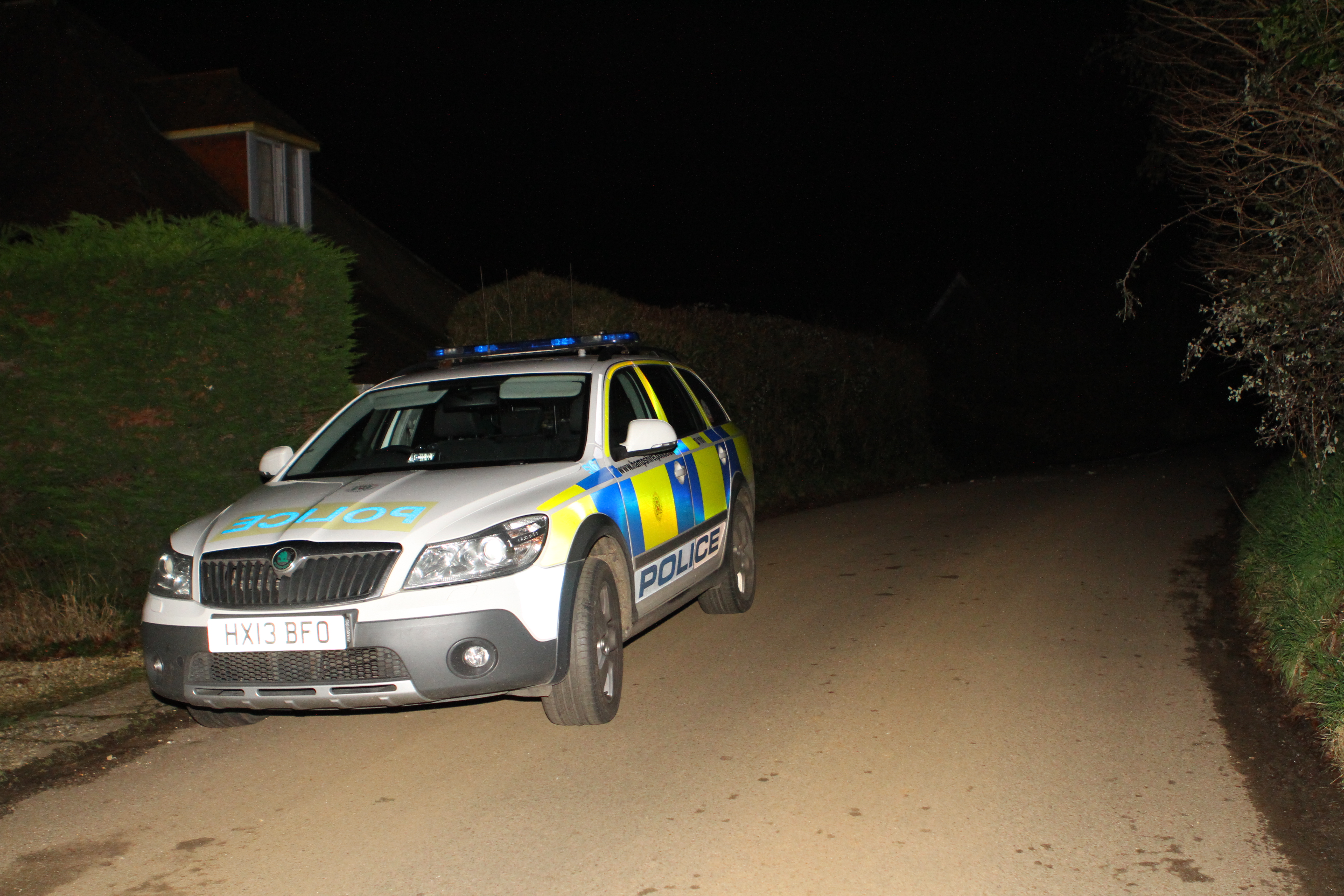 MULTIPLE POLICE UNITS CALLED TO ADGESTONE