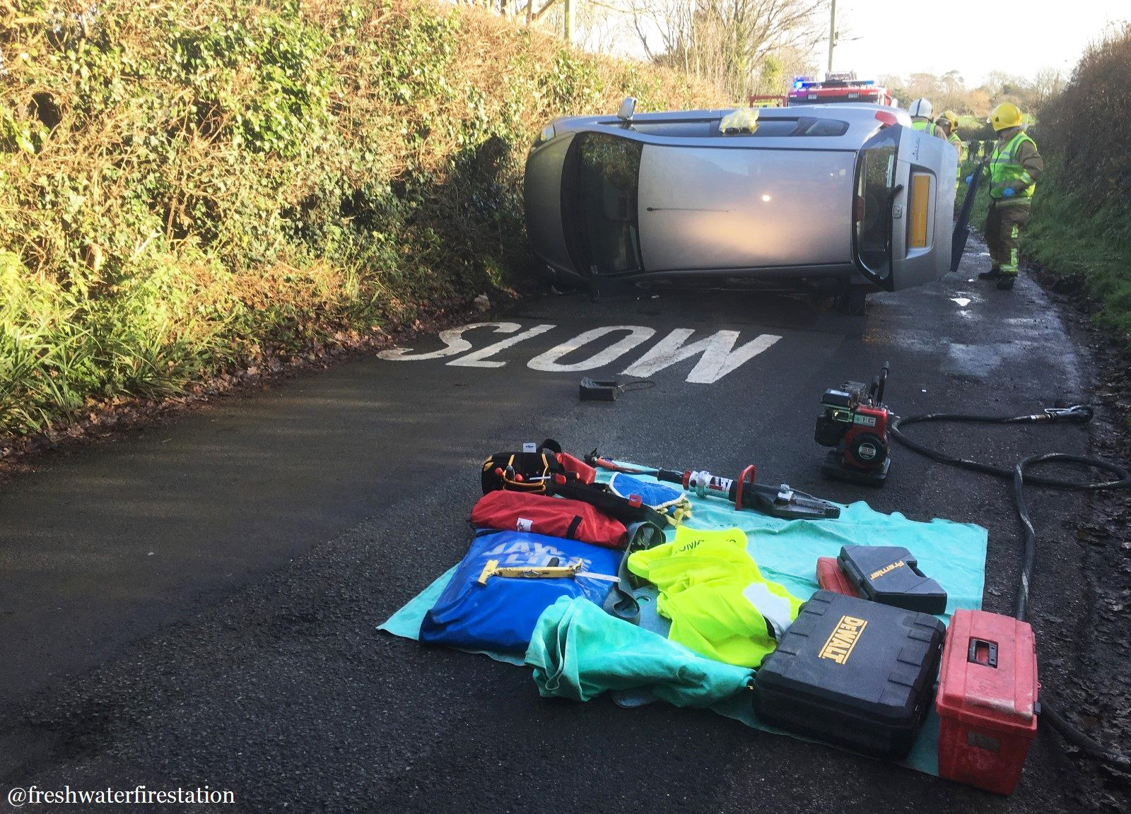 EMERGENCY CREWS CALLED TO OVERTURNED VEHICLE IN FRESHWATER