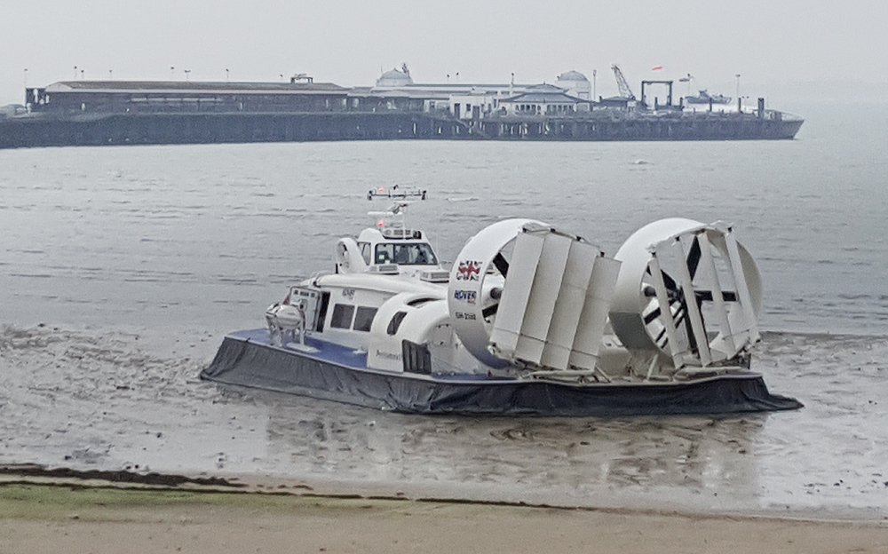 SAFETY NOT COMPROMISED BY FLYER PROBLEM SAY HOVERTRAVEL