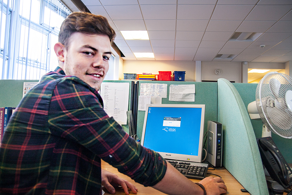 CELEBRATING APPRENTICESHIPS WITH ISLAND FUTURES