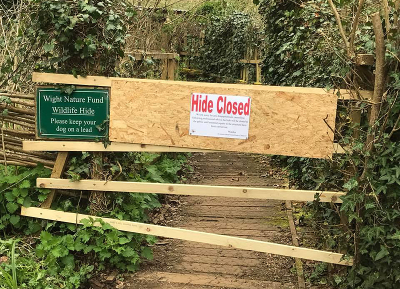 BIRD HIDE AT ALVERSTONE CLOSED