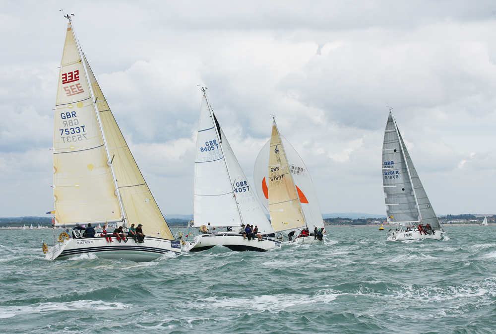 TNG SWISS WATCHES JOINS COWES WEEK AS TIMING PARTNER