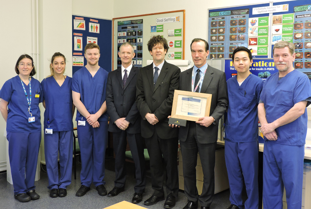 ISLAND CONSULTANT RECOGNISED FOR SUPPORTING PODIATRY STUDENTS