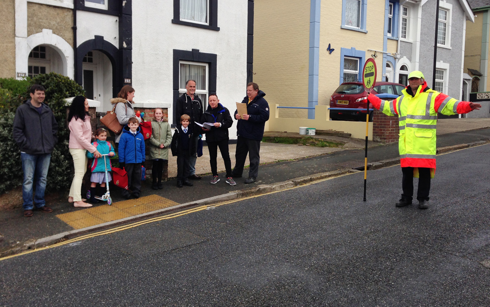 SHANKLIN TOWN COUNCIL SETS SUPPORTIVE SPEND