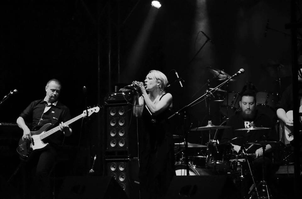 UK BLUES BAND SET TO PERFORM FIRST ISLAND GIG