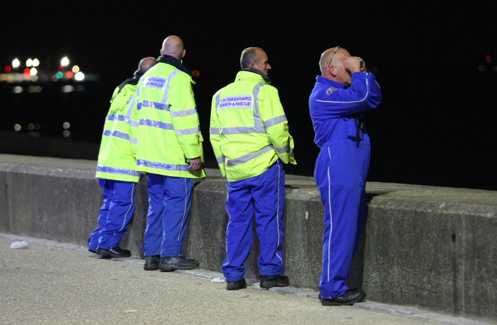LIFEBOAT TASKED TO VESSEL AGROUND AT RYDE SANDS