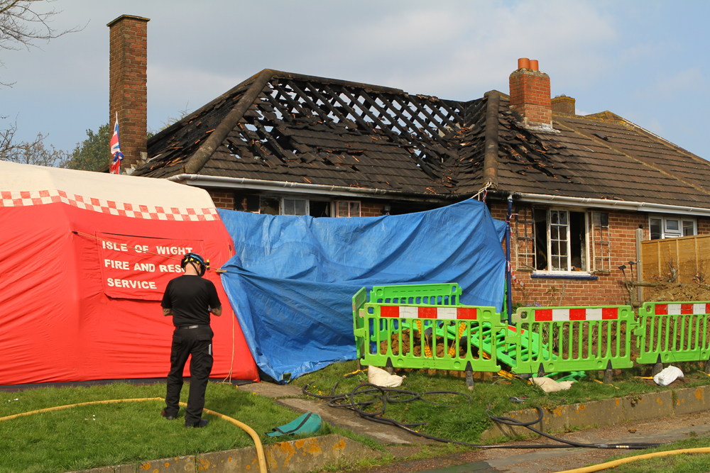 URBAN SEARCH AND RESCUE TEAM CALLED TO FURRLONGS