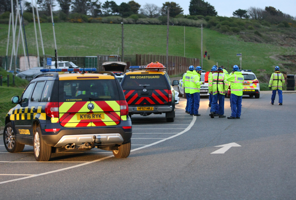 POLICE AND COASTGUARD DESCEND ON YAVERLAND