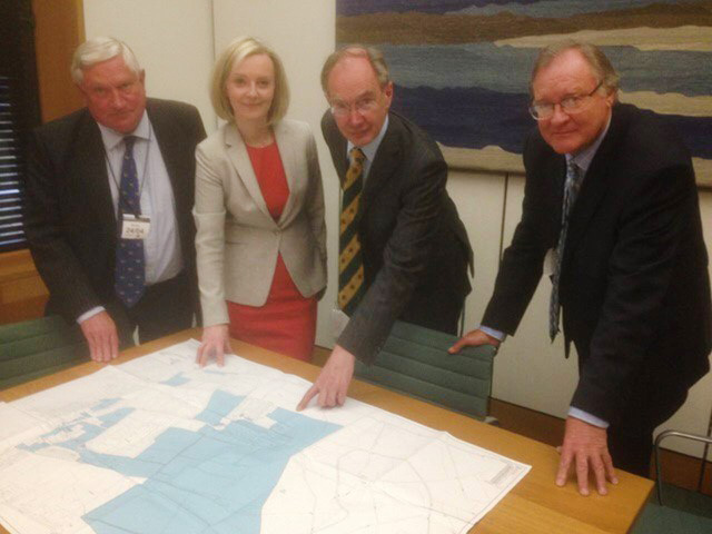 REGENERATION OF CAMP HILL PRISON DISCUSSED WITH JUSTICE SECRETARY