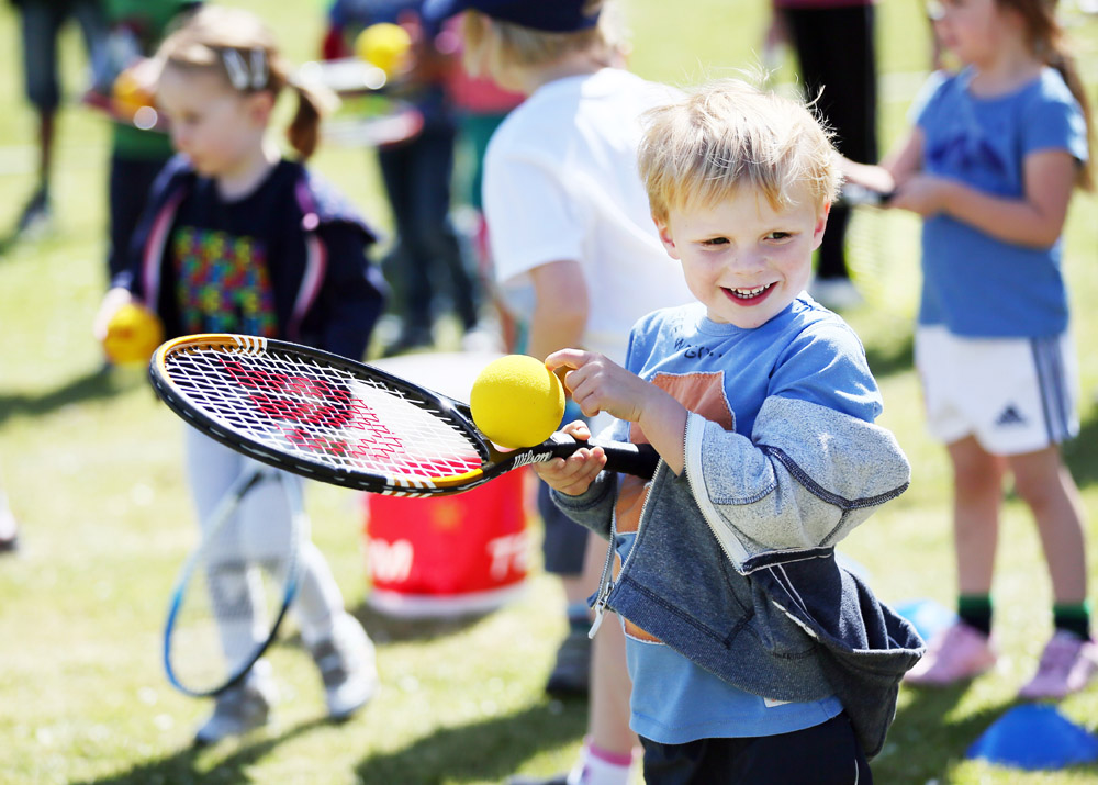 GREAT BRITISH TENNIS WEEKEND OFFERS FREE EXPERIENCE DAYS