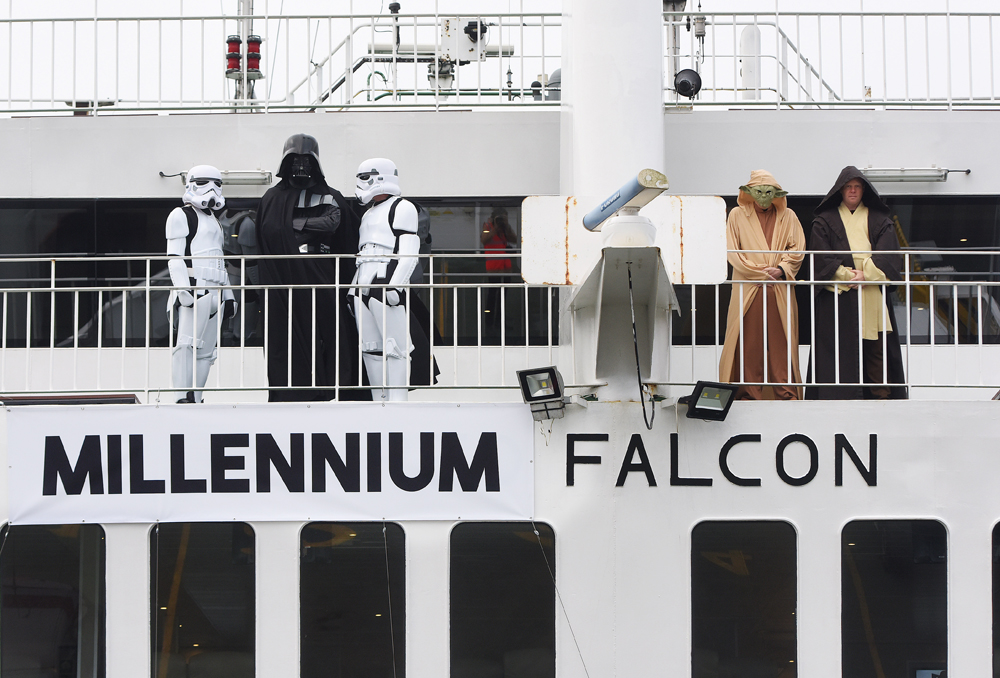 RED FUNNEL TREATS PASSENGERS ON BOARD MILLENNIUM FALCON FERRY