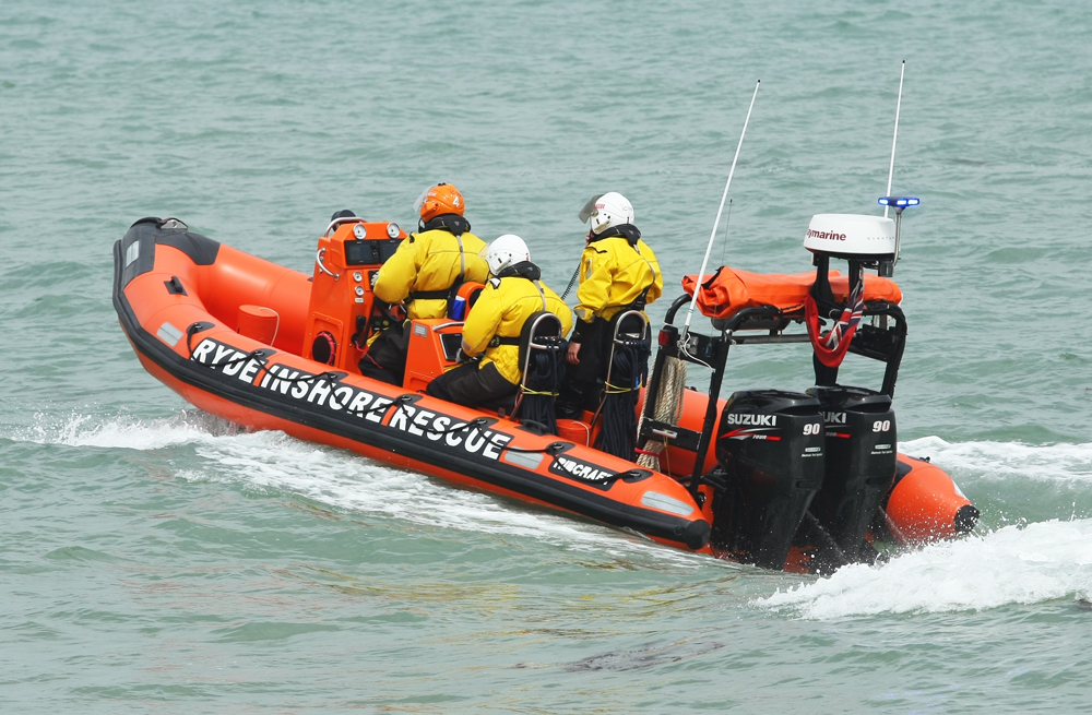 RYDE RESCUE LAUNCH TO VESSEL IN DIFFICULTY