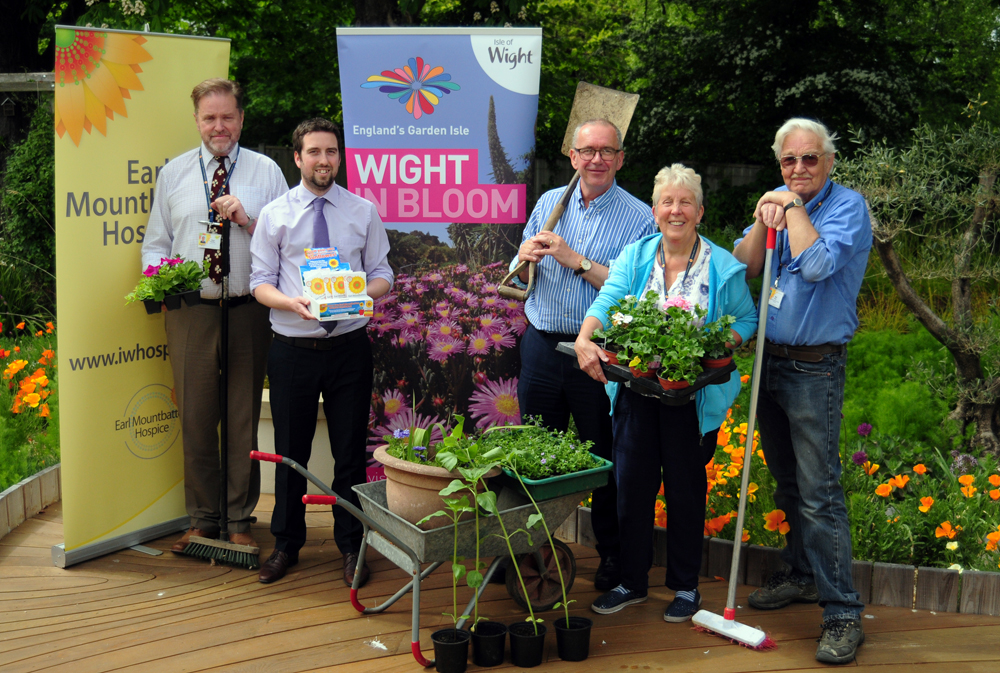 WIGHT IN BLOOM COMPETITION RETURNS FOR 2017