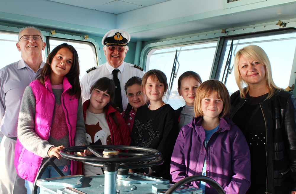 WIGHTLINK WELCOMES CHERNOBYL CHILDREN