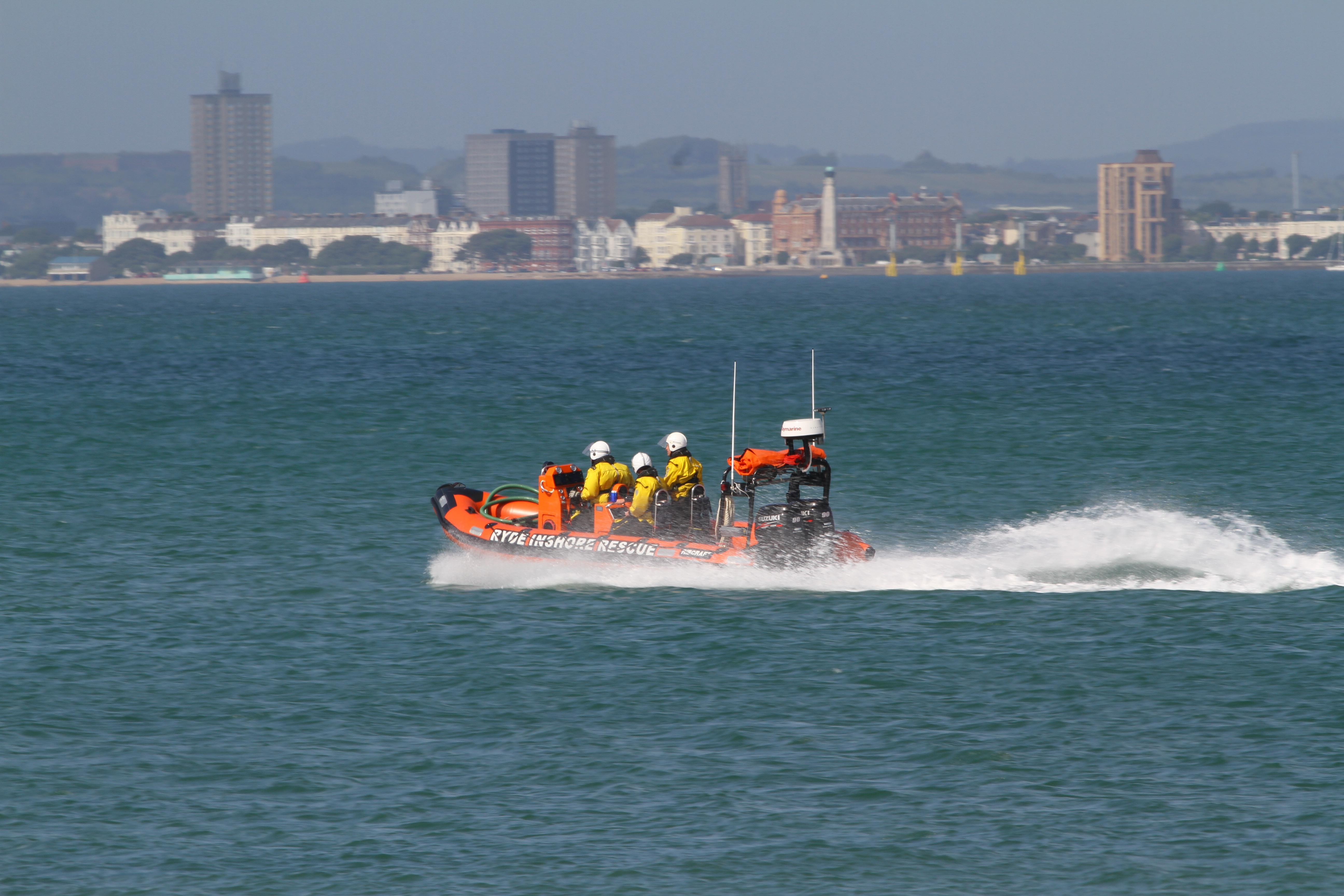 RYDE RESCUE LAUNCH TO YACHT ON THE SOLENT