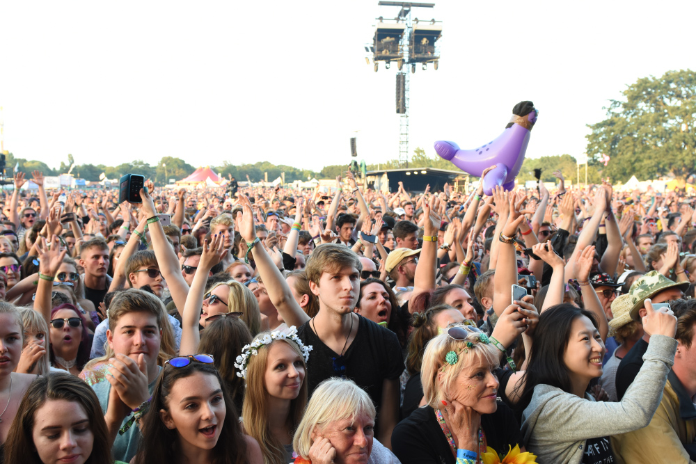 ISLE OF WIGHT FESTIVAL: SATURDAY IN PICTURES