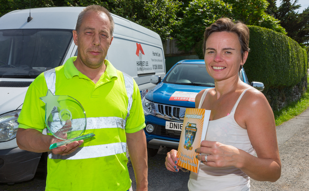 VAN DRIVING BUSINESSES URGED TO ENTER VAN HERO AWARDS 2017