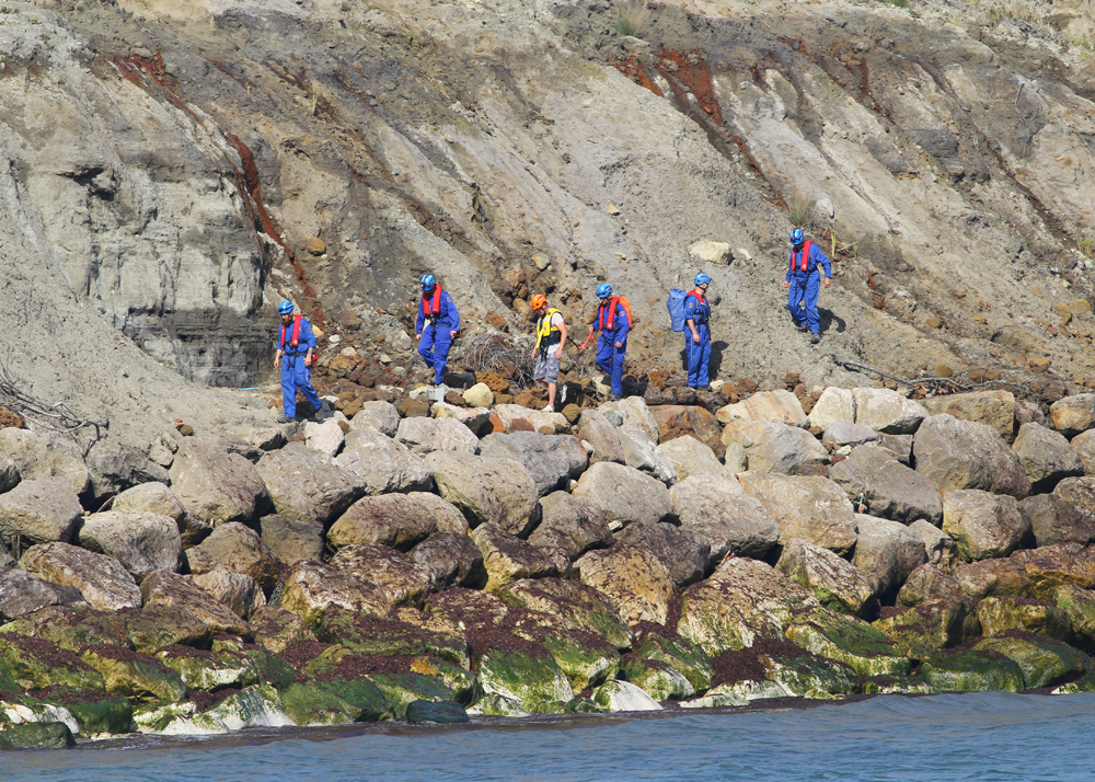 MAN LED TO SAFETY BY HM COASTGUARD