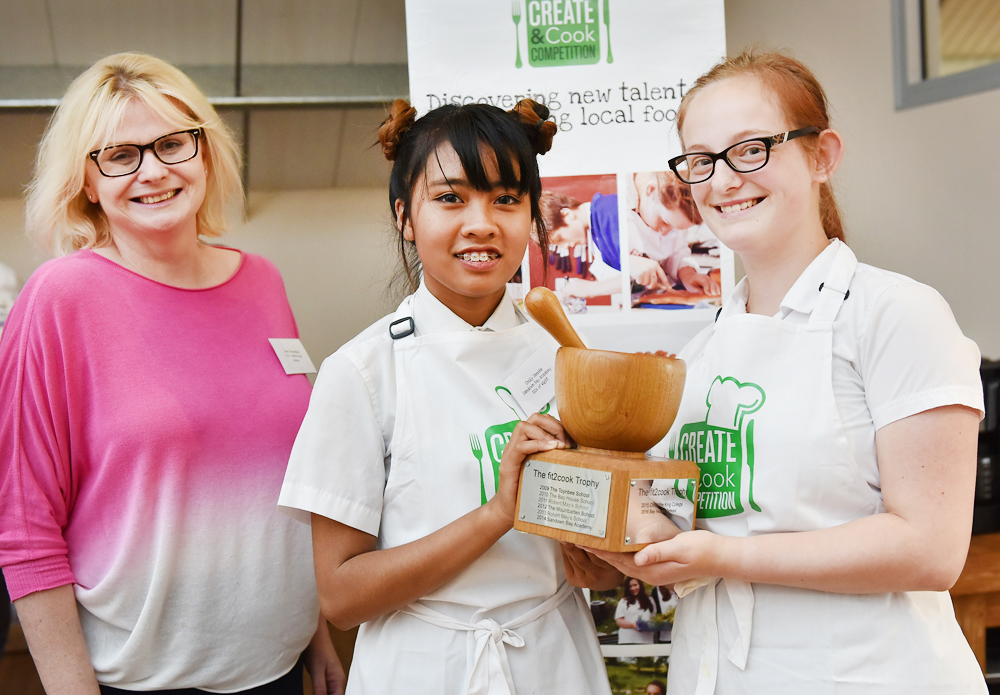 YOUNG COOKS BRING FIT2COOK TROPHY BACK TO THE ISLAND
