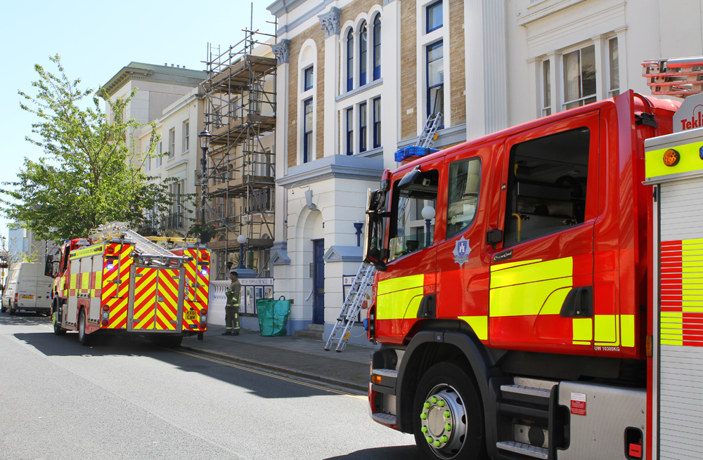 WATER LEAK FORCES EVACUATION OF TOWN COUNCIL OFFICES