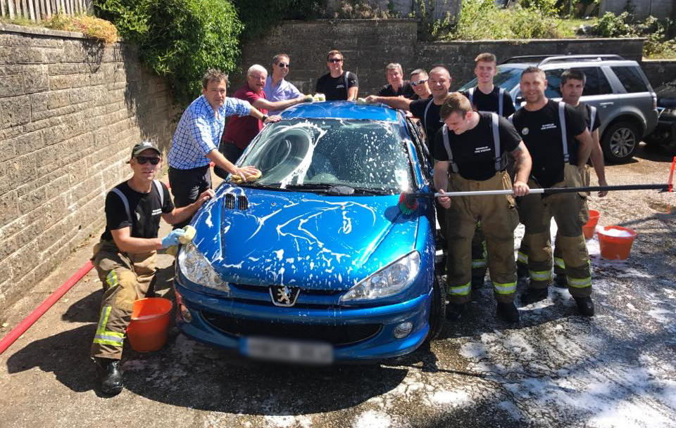 SHANKLIN FIREFIGHTERS RAISE OVER £2,700 FOR GRENFELL TOWER RESIDENTS