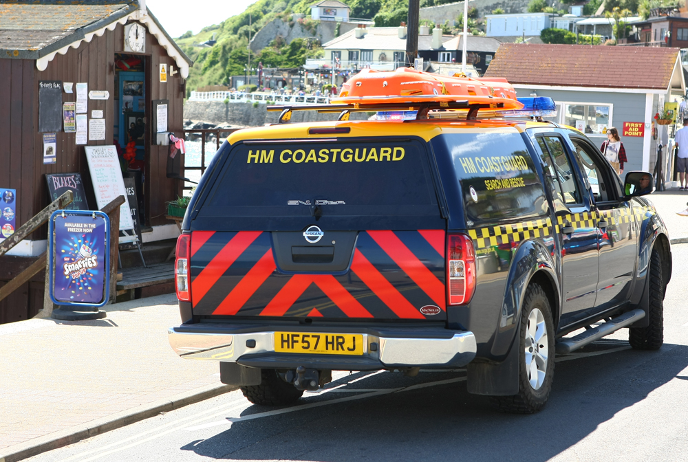 KAYAK DRAMA OFF VENTNOR ESPLANADE