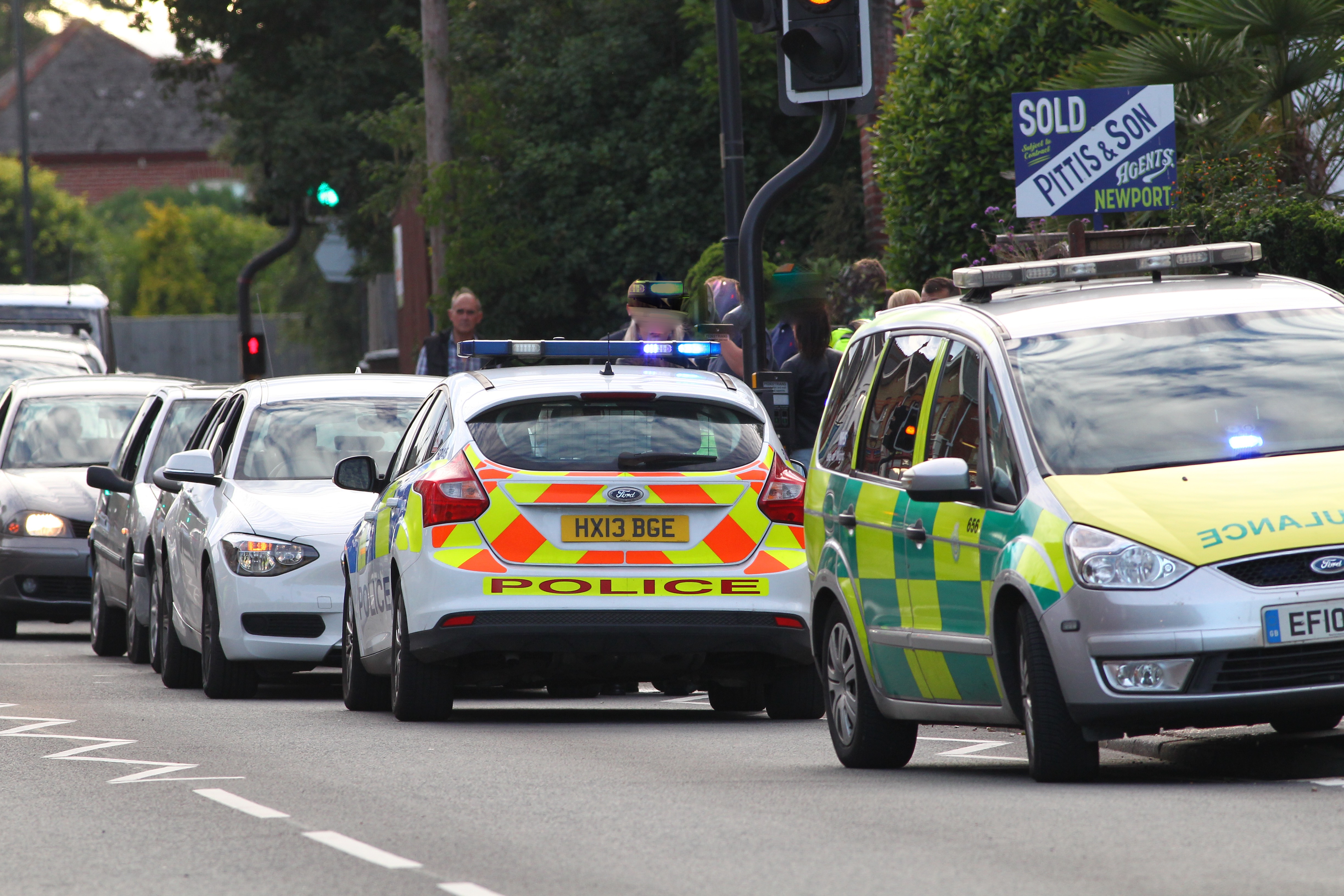 TRAFFIC DELAYS FOLLOWING CAR SHUNT