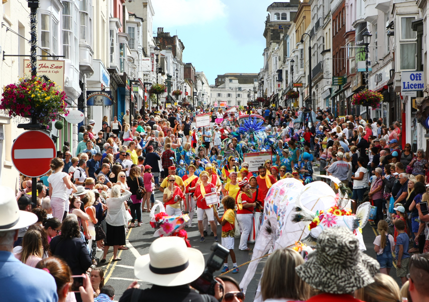 MARDI GRAS PARADE CELEBRATES INDIA’S INDEPENDENCE