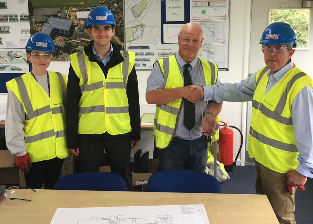 COUNCILLOR PRAISES CONSTRUCTION FIRM’S SAFETY RECORD